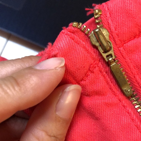 Tommy Hilfiger Red Denim Jacket RARE, Vintage - Picture 9 of 9